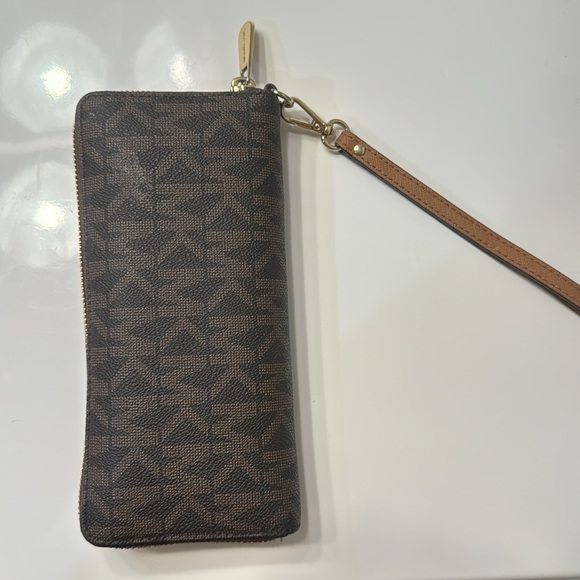 MICHAEL MICHAEL KORS
Large Logo Continental Wallet - Picture 5 of 5